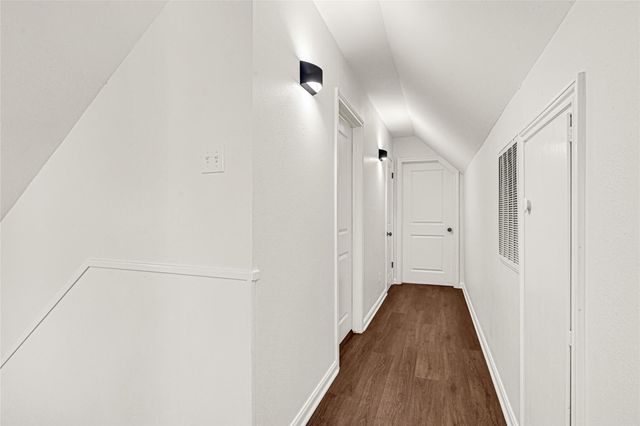 435 Bayou View Drive, El Lago, TX 77586