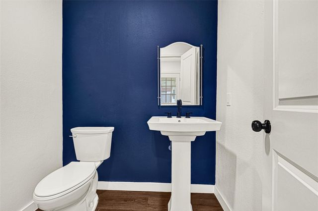 435 Bayou View Drive, El Lago, TX 77586