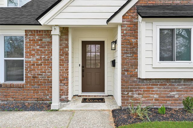 435 Bayou View Drive, El Lago, TX 77586