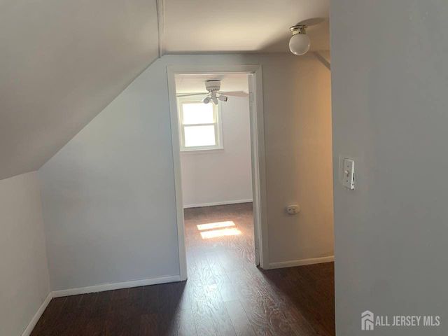 11 S Pelham Avenue, Edison, NJ 08344