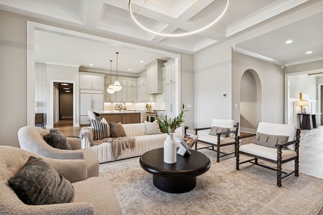 8729 Weller Ln, College Grove, TN 37046