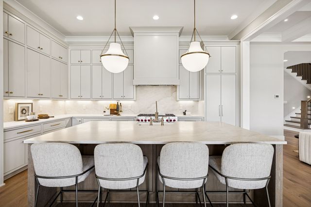 8729 Weller Ln, College Grove, TN 37046