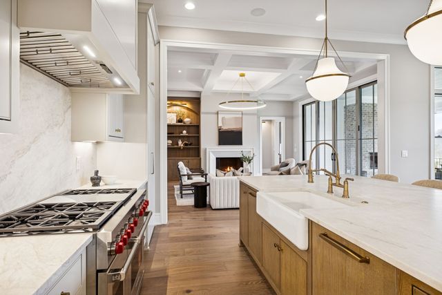 8729 Weller Ln, College Grove, TN 37046