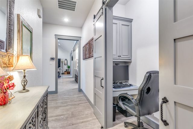 216 Deer Glade Court, Azle, TX 76020