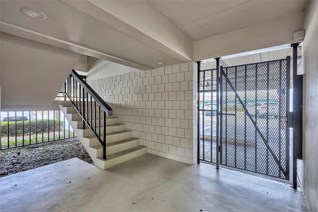 3232 S MACDILL AVENUE 210, Tampa, FL 33629