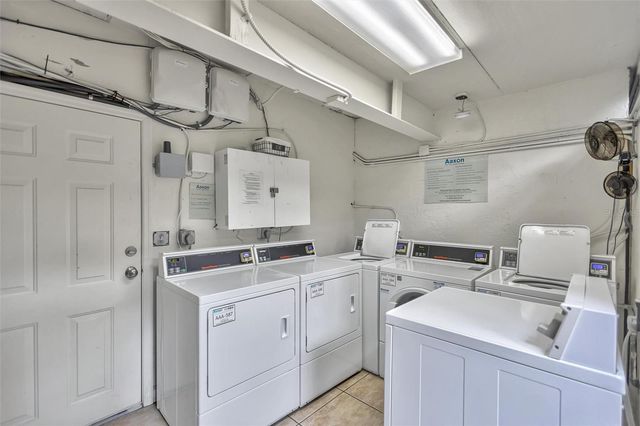 3232 S MACDILL AVENUE 210, Tampa, FL 33629