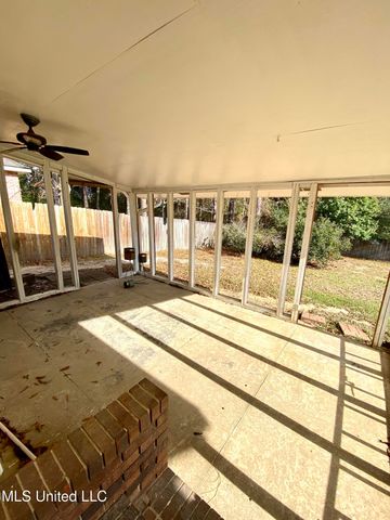 107 W Lakeshore Drive, Carriere, MS 39426