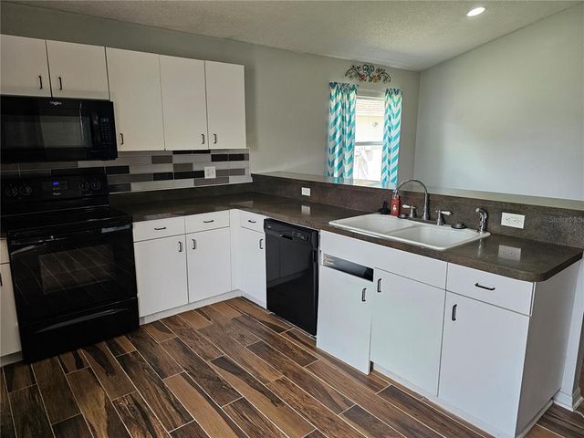 144 BRAD CIR, Winter Haven, FL 33880