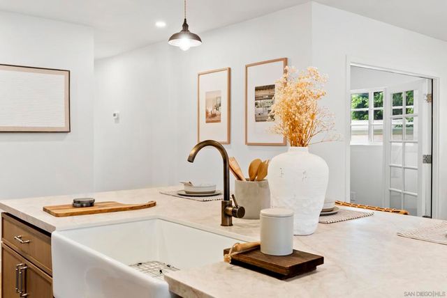 4216 Posey Pl, San Diego, CA 92105