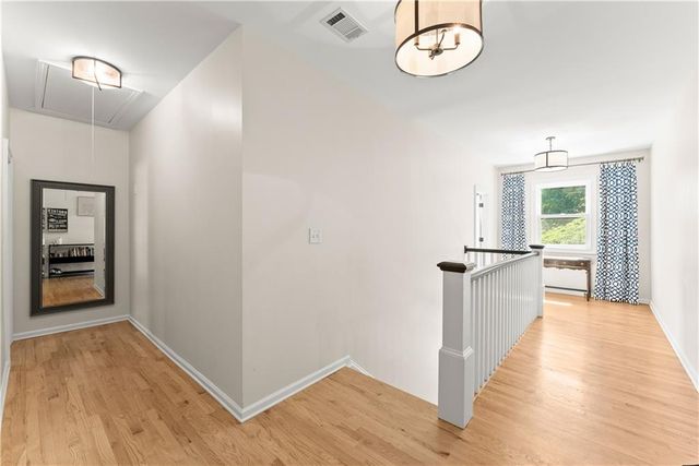 4888 Tarry Glen Drive, Suwanee, GA 30024