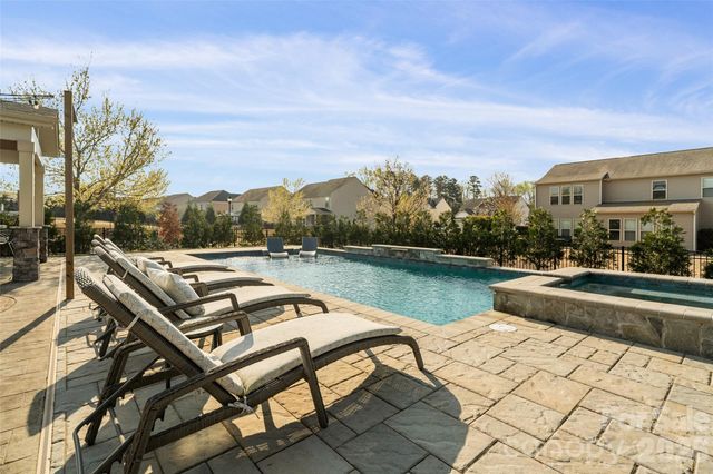 5067 Nighthawk Drive, Fort Mill, SC 29707