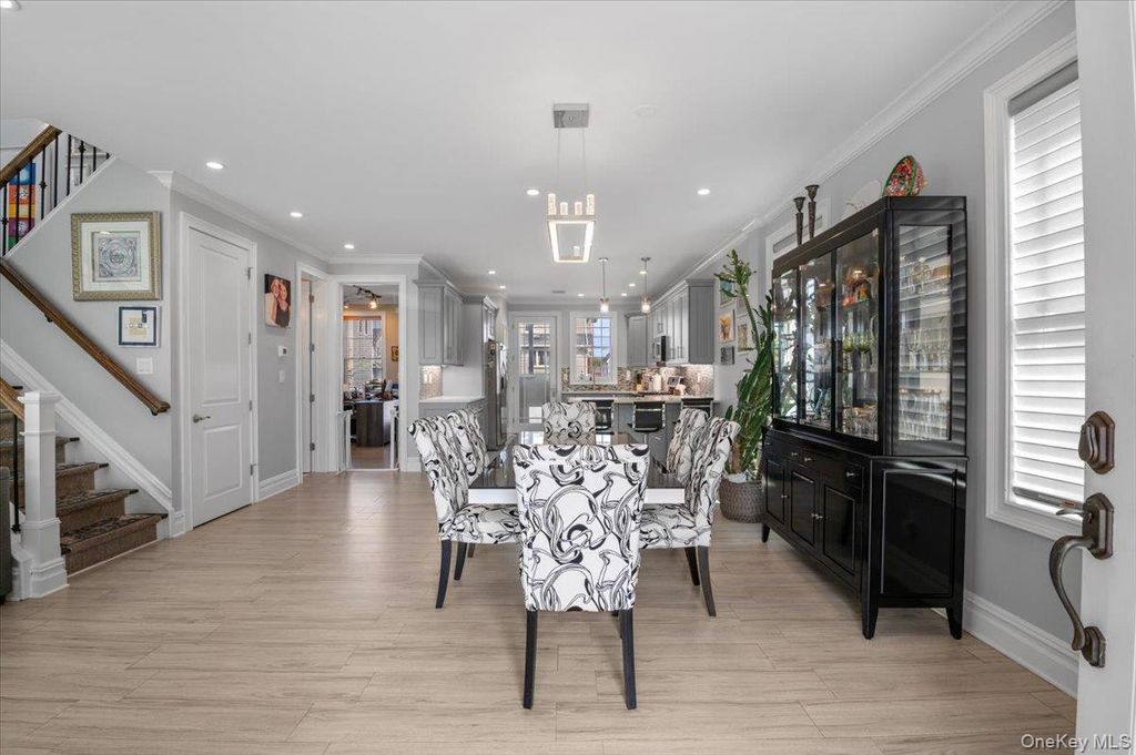 639 Lincoln Street, Baldwin, NY 11510 — photo 2