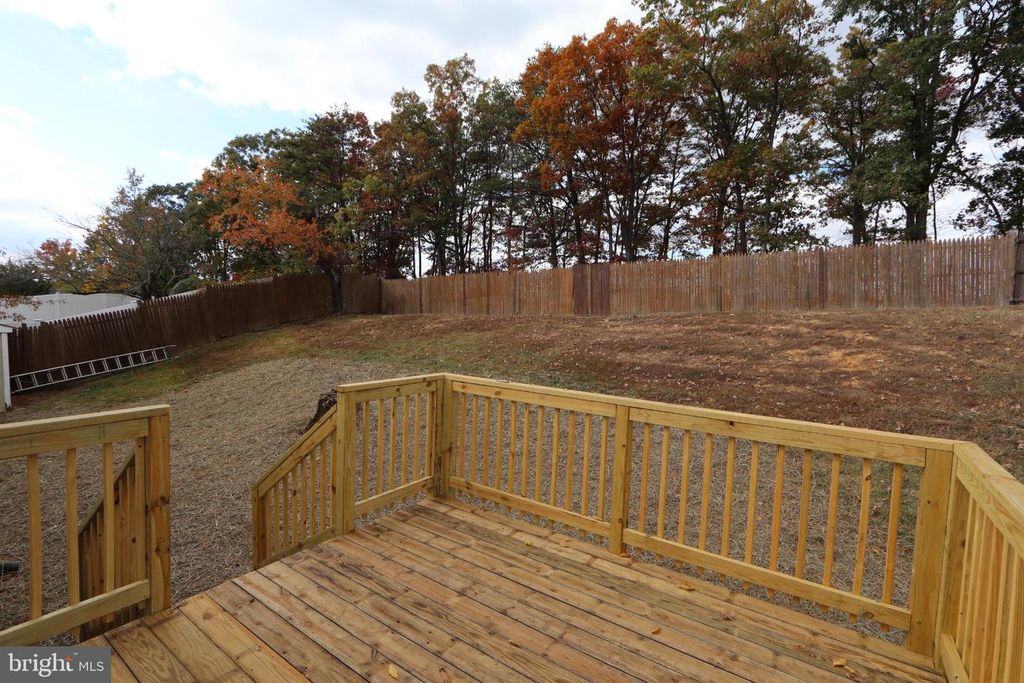 8910 PALMER ST, Fort Washington, MD 20744