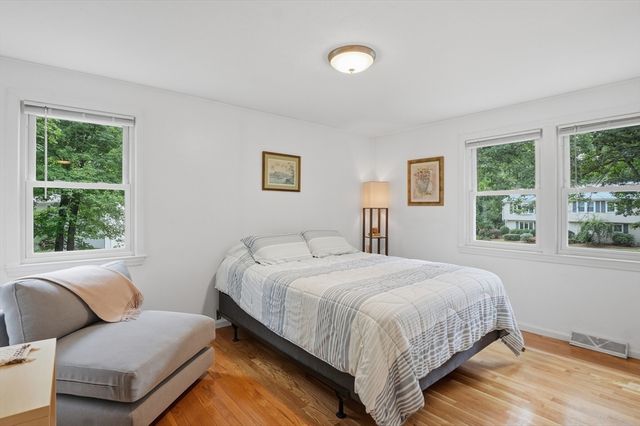 36 Valentine Rd, Northborough, MA 01532