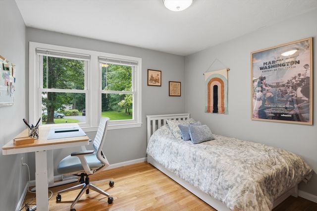 36 Valentine Rd, Northborough, MA 01532