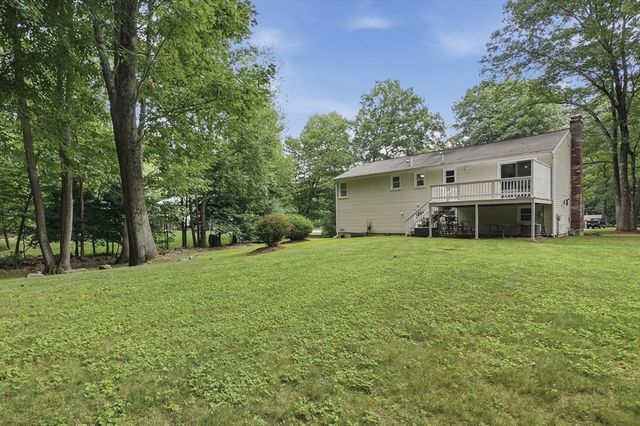 36 Valentine Rd, Northborough, MA 01532