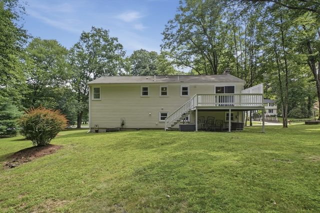 36 Valentine Rd, Northborough, MA 01532