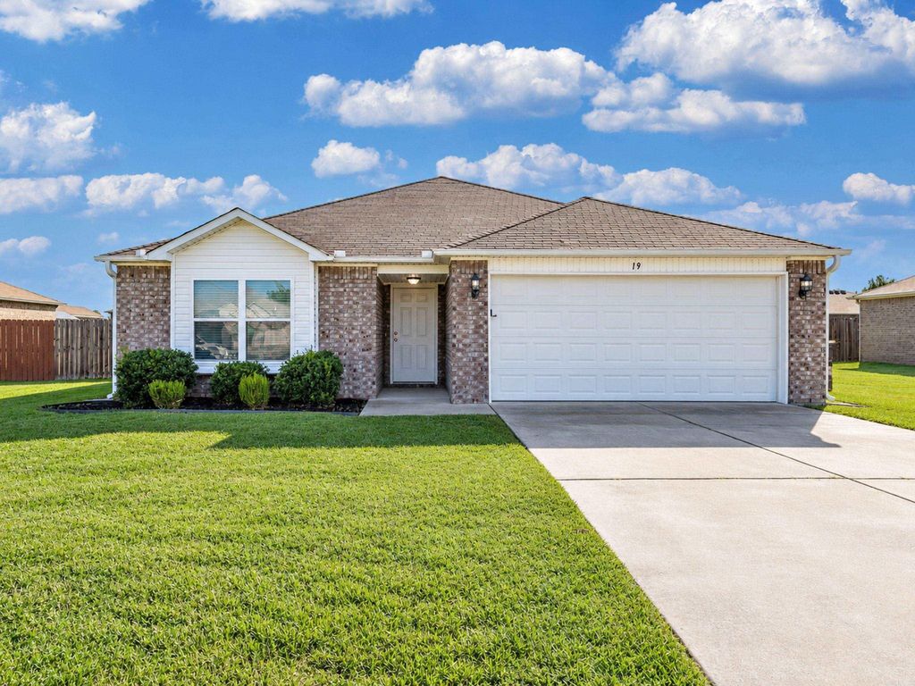 19 Heelstone Drive, Cabot, AR 72023