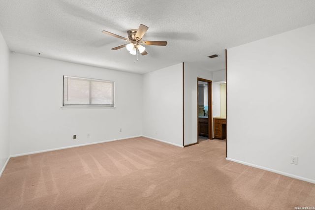 335 Madrid, Universal City, TX 78148