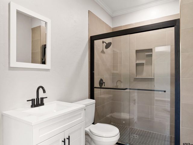 162 Holloway, Big Sandy, TX 75755