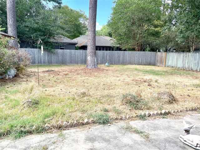 27213 Paula Lane, Conroe, TX 77385