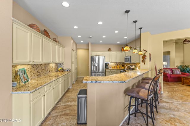 22710 N WAGON WHEEL Drive, Sun City West, AZ 85375