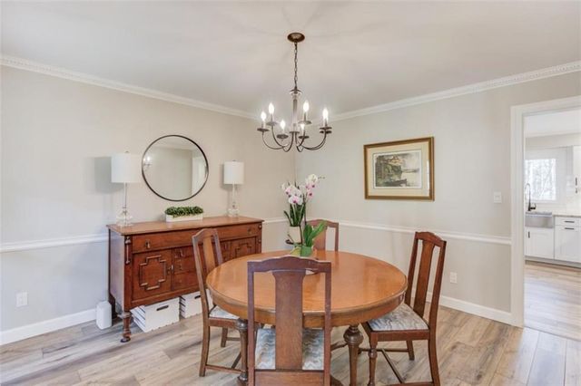 200 Spalding Circle, Sandy Springs, GA 30328