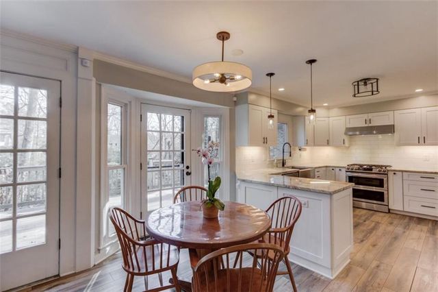 200 Spalding Circle, Sandy Springs, GA 30328