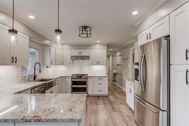 200 Spalding Circle, Sandy Springs, GA 30328