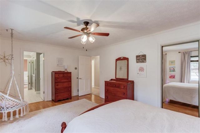 200 Spalding Circle, Sandy Springs, GA 30328