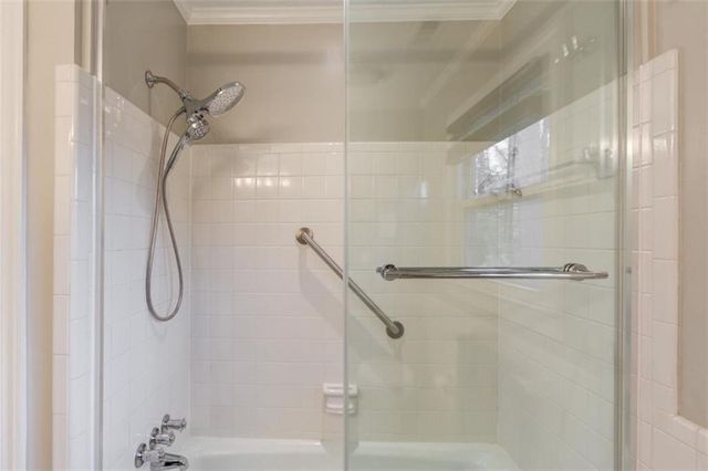 200 Spalding Circle, Sandy Springs, GA 30328