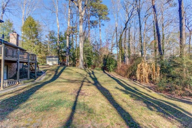 200 Spalding Circle, Sandy Springs, GA 30328