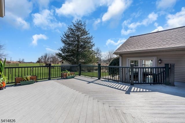 206 Cokesbury Rd, Tewksbury Twp., NJ 08833