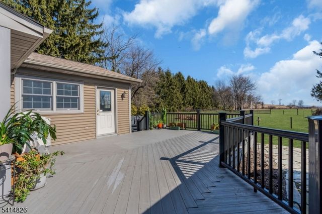 206 Cokesbury Rd, Tewksbury Twp., NJ 08833