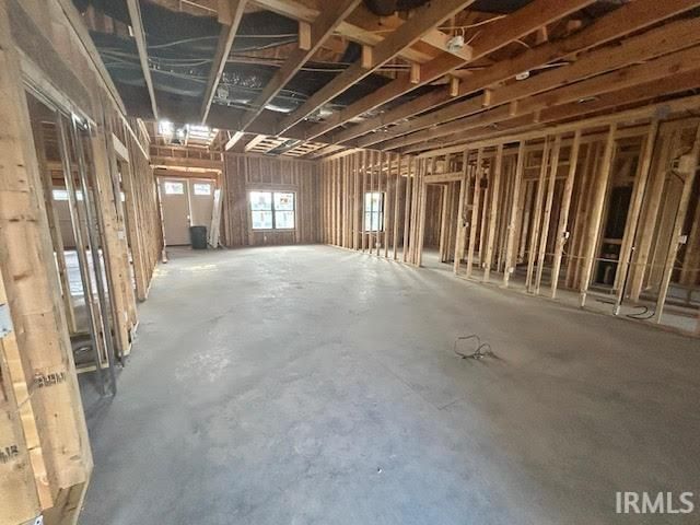 11940 Tapered Bank Run, Fort Wayne, IN 46818