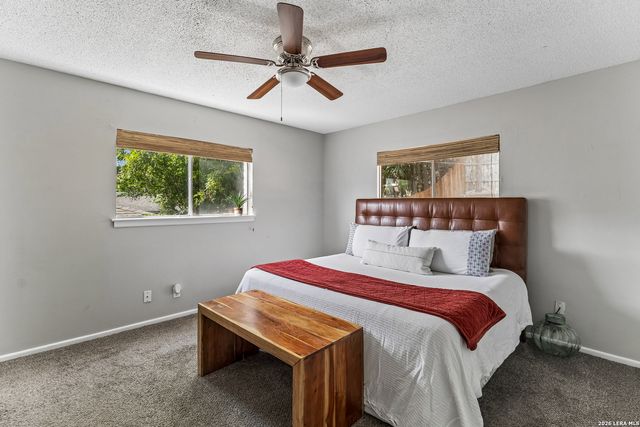 13017 Welcome Dr, Live Oak, TX 78233