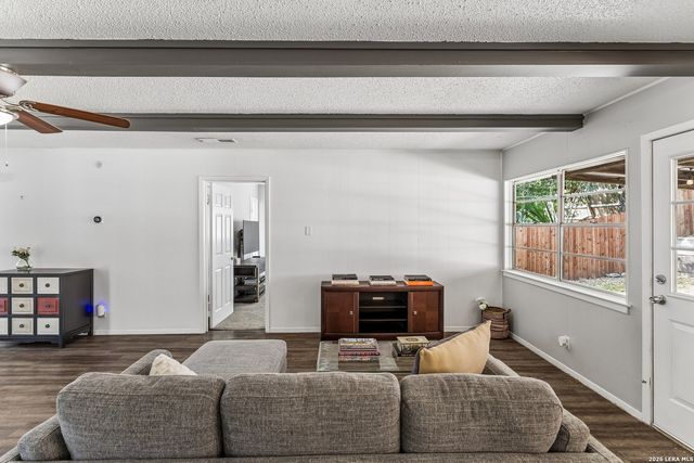 13017 Welcome Dr, Live Oak, TX 78233