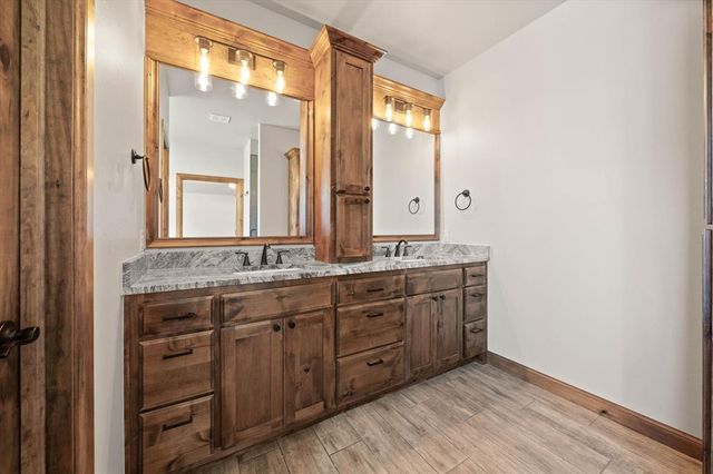 2412 Black Jack Way, Blanchard, OK 73010