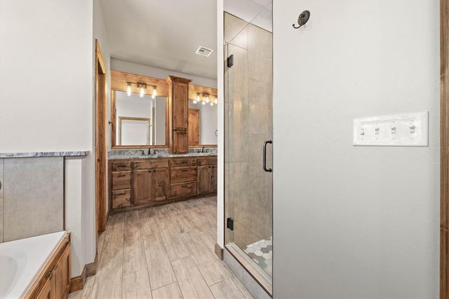 2412 Black Jack Way, Blanchard, OK 73010