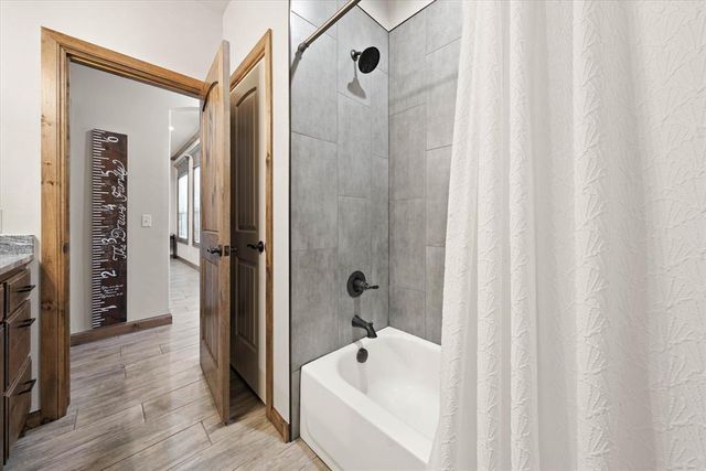 2412 Black Jack Way, Blanchard, OK 73010