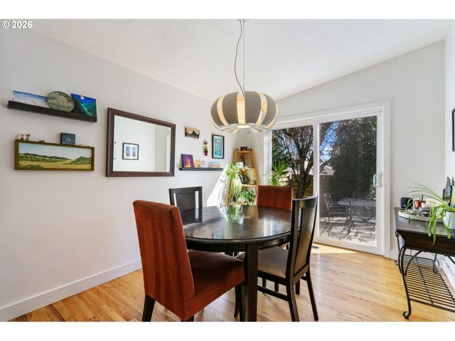 13410 Nw OVERTON St, Portland, OR 97229