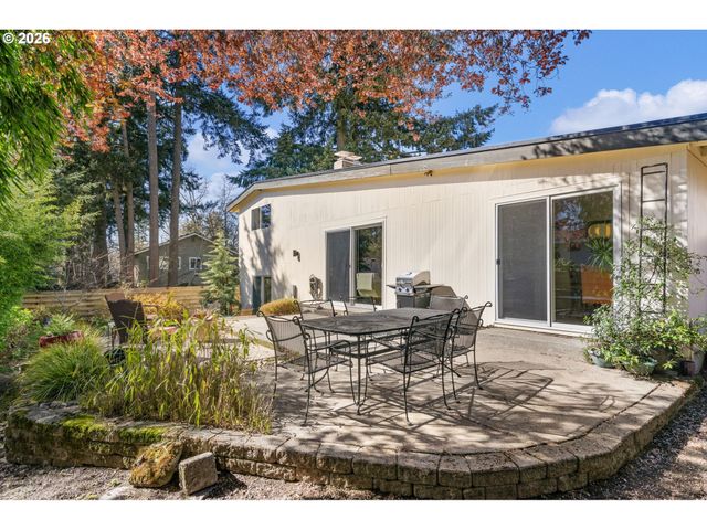 13410 Nw OVERTON St, Portland, OR 97229