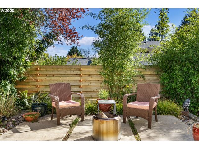 13410 Nw OVERTON St, Portland, OR 97229