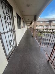 8851 NW 119 Street 5222, Hialeah Gardens, FL 33018