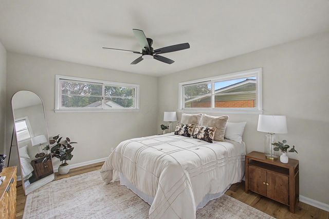 674 Karen Parkway, Newark, OH 43055