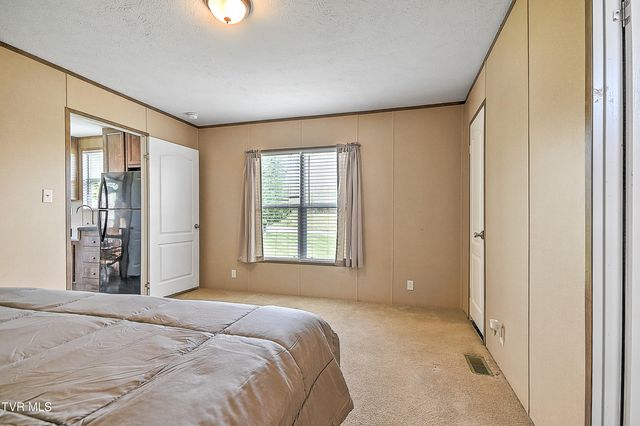 2975 North Wesley Chapel Road, Greeneville, TN 37745
