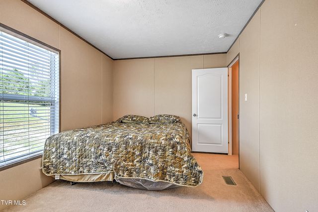 2975 North Wesley Chapel Road, Greeneville, TN 37745