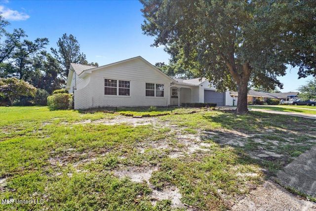 700 Sarazen Drive, Gulfport, MS 39507