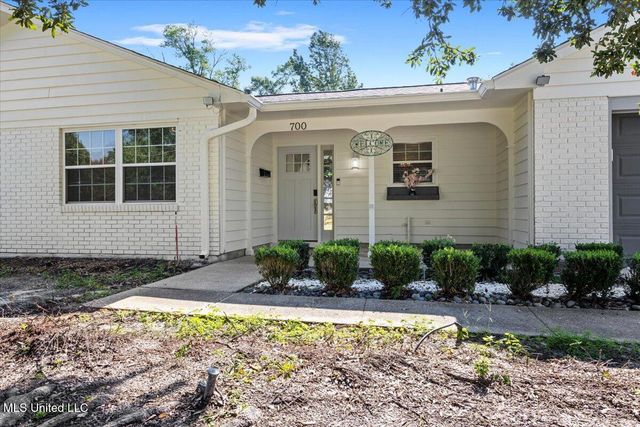 700 Sarazen Drive, Gulfport, MS 39507