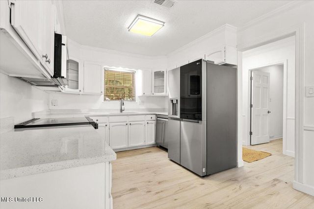 700 Sarazen Drive, Gulfport, MS 39507